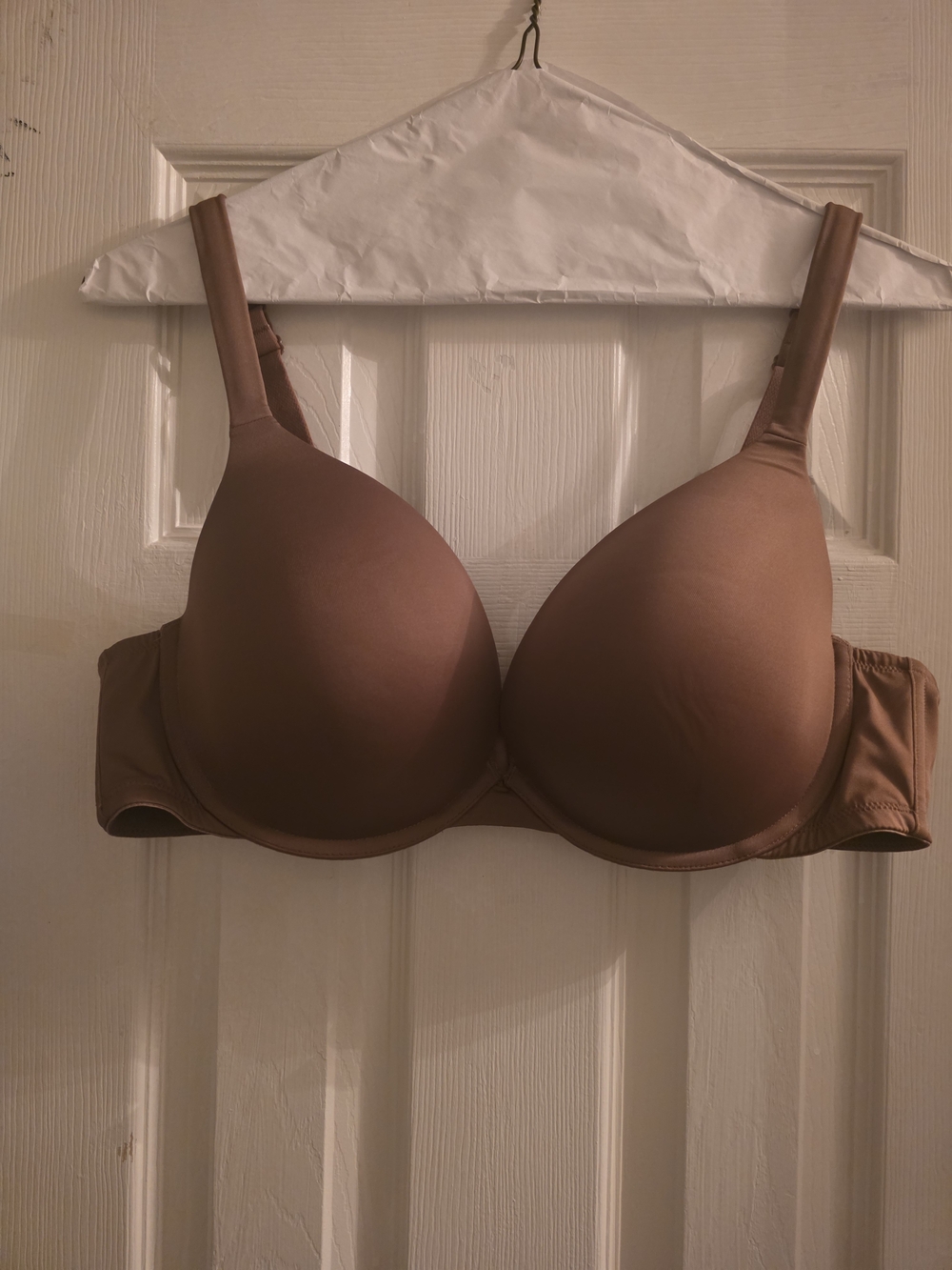 Like New Cacique Smooth Boost Plunge Bra In Cafe Mocha - 42C